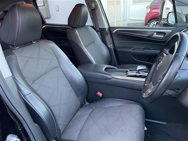 ジェイド ハイブリッドＸ　純正ナビ／バックカメラ／フルセグ／Ｂｌｕｅｔｏｏｔｈ／ホンダセンシング／レーダークルーズコントロール／ハーフレザー／ＥＴＣ／ＬＥＤ／フォグ／純正１７インチアルミホイール／誤発進抑制／ヒルスタート／（12枚目）