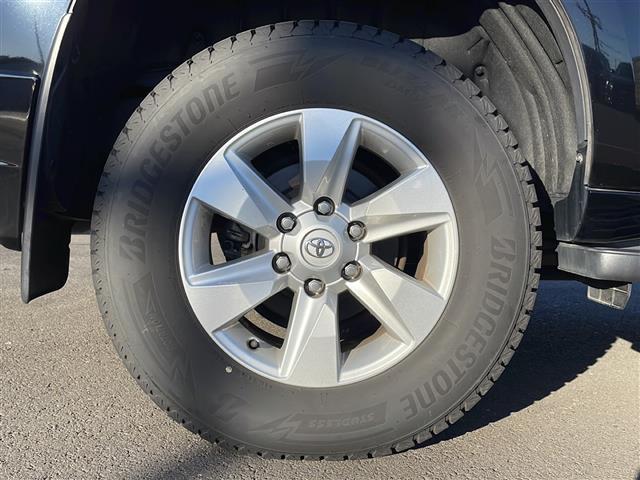 ランドクルーザープラド ＴＸ　ワンオーナー／サンルーフ／モデリスタエアロ／４ＷＤ／純正ナビ／フルセグＴＶ／ＣＤ／ＤＶＤ／Ｂｌｕｅｔｏｏｔｈ／バックカメラ／トヨタセーフティセンス／レーダークルーズコントロール／純正ＡＷ／ルーフレール（39枚目）