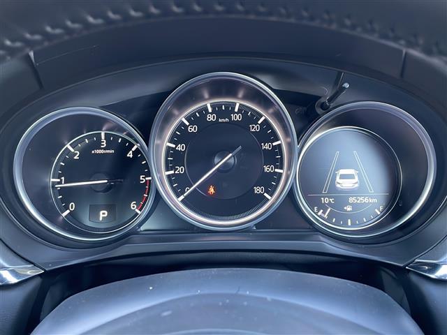 ＭＡＺＤＡ６セダン ＸＤプロアクティブ　純正ナビ【フルセグ／ＢＴ／ＤＶＤ／ＣＤ】３６０°ビューモニター　ステアリングヒーター　パーキングアシスト　車間認知支援システム　ＢＳＭシステム　レーンキープアシスト　交通標識システム（4枚目）