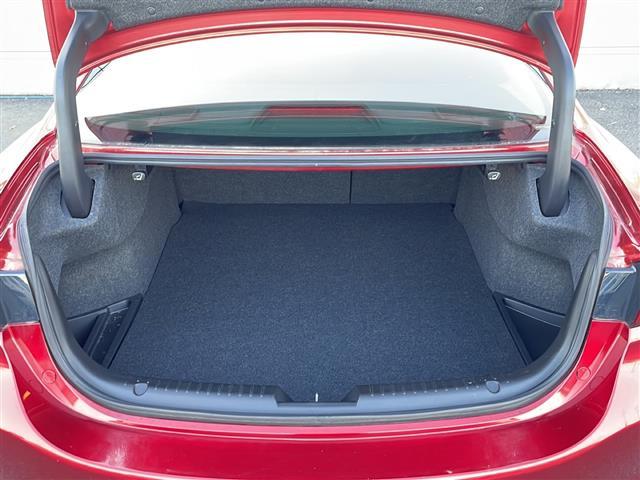 ＭＡＺＤＡ６セダン ＸＤプロアクティブ　純正ナビ【フルセグ／ＢＴ／ＤＶＤ／ＣＤ】３６０°ビューモニター　ステアリングヒーター　パーキングアシスト　車間認知支援システム　ＢＳＭシステム　レーンキープアシスト　交通標識システム（25枚目）