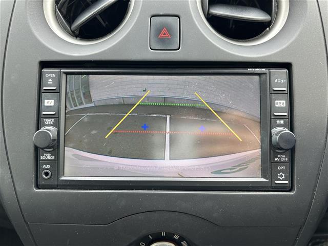 ノート Ｘ　純正ナビ　フルセグＴＶ　ＢＴ　ＣＤ　バックカメラ　衝突被害軽減ブレーキ　横滑り防止装置　レーンキープアシスト　ＥＴＣ　プッシュスタート　スマートキー　純正フロアマット　取扱説明書　保証書（14枚目）