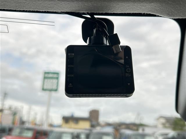 ライズ Ｚ　純正ディスプレイオーディオ　フルセグＴＶ　ＡｐｐｌｅＣａｒＰｌａｙ　ＡｎｄｒｏｉｄＡｕｔｏ　ＢＴ　全方位カメラ　バックカメラ　衝突被害軽減システム　前後コーナーセンサー　追従クルコン　シートヒーター（19枚目）