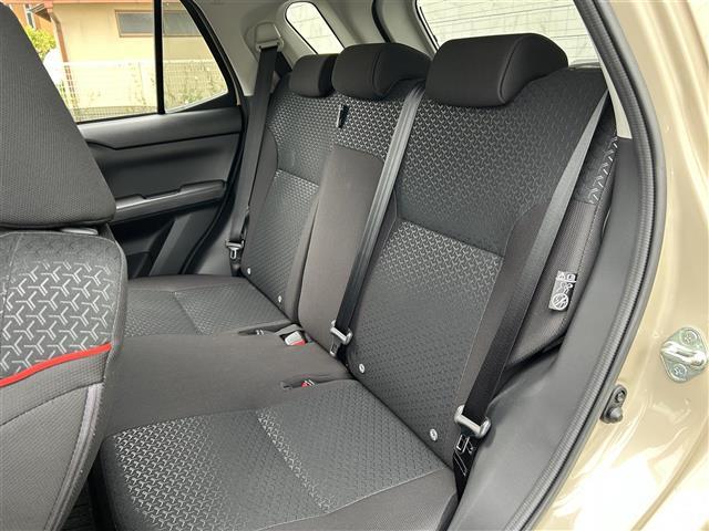 ライズ Ｚ　純正ディスプレイオーディオ　フルセグＴＶ　ＢＴ　ＡｐｐｌｅＣａｒＰｌａｙ　バックカメラ　スマアシ　追従クルコン　レーンキープアシスト　横滑り防止装置　コーナーセンサー　シートヒーター　ＢＳＭ　ＥＴＣ（27枚目）