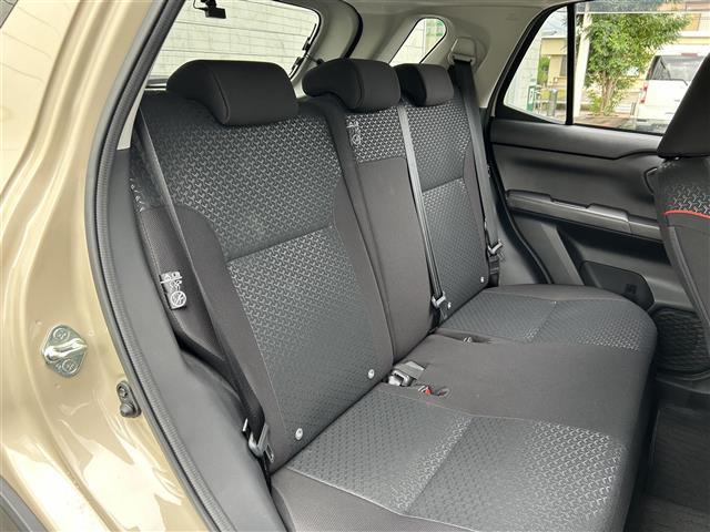 ライズ Ｚ　純正ディスプレイオーディオ　フルセグＴＶ　ＢＴ　ＡｐｐｌｅＣａｒＰｌａｙ　バックカメラ　スマアシ　追従クルコン　レーンキープアシスト　横滑り防止装置　コーナーセンサー　シートヒーター　ＢＳＭ　ＥＴＣ（28枚目）