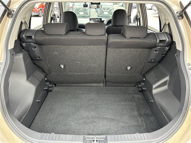 ライズ Ｚ　純正ディスプレイオーディオ　フルセグＴＶ　ＢＴ　ＡｐｐｌｅＣａｒＰｌａｙ　バックカメラ　スマアシ　追従クルコン　レーンキープアシスト　横滑り防止装置　コーナーセンサー　シートヒーター　ＢＳＭ　ＥＴＣ（29枚目）