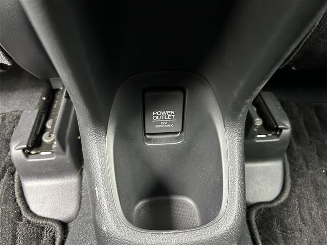 ヴェゼル ハイブリッドZ・ホンダセンシング 純正ナビTV バックカメラ 追従クルーズコントロール 電動パーキング オートブレーキホールド 前席シートヒーター ハーフレザー 衝突被害軽減システム 横滑り防止装置 レーンキープアシスト 盗難防止装置(24枚目)