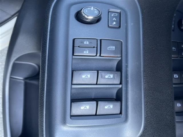 ヴォクシー V ワンオーナー 純正9インチナビ フルセグTV Bluetooth接続 DVD再生 フリップダウンモニター クルコン 両側パワスラ プッシュスタート スマートキー スペアキー Bカメラ ビルトインETC(22枚目)