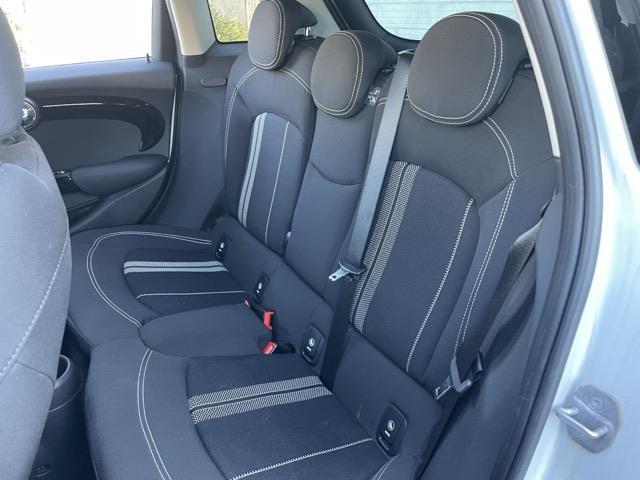 MINI クーパーS 純正ナビ Bluetooth接続 USB入力端子 AUX入力端子 プッシュスタート スマートキー スペアキー MTモード付AT 純正アルミホイール LEDオートライト(25枚目)