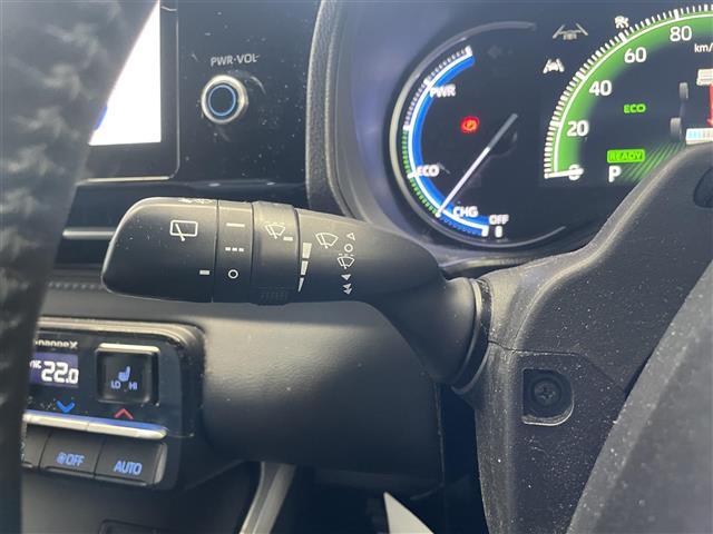 ヴォクシー ハイブリッドS-Z 純正ナビ 後席モニター フルセグTV Bluetooth接続 トヨタセーフティーセンス 4WD BSM HUD 全方位カメラ 追従クルコン 両側パワスラ 電動P・オートブレーキホールド LEDライト(7枚目)