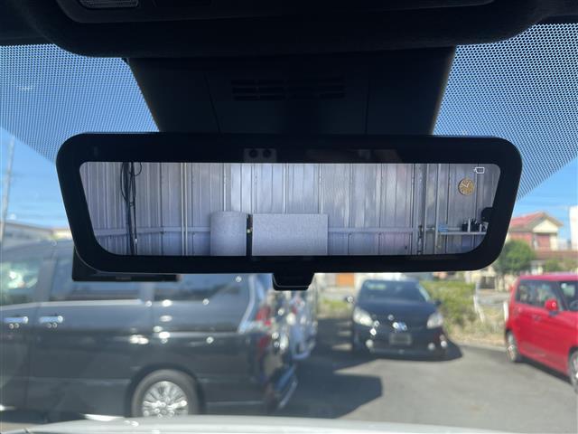 ヴォクシー ハイブリッドS-Z 純正ナビ 後席モニター フルセグTV Bluetooth接続 トヨタセーフティーセンス 4WD BSM HUD 全方位カメラ 追従クルコン 両側パワスラ 電動P・オートブレーキホールド LEDライト(12枚目)