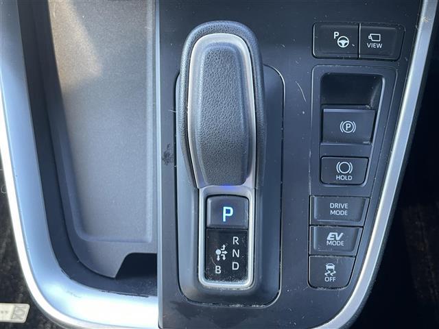ヴォクシー ハイブリッドS-Z 純正ナビ 後席モニター フルセグTV Bluetooth接続 トヨタセーフティーセンス 4WD BSM HUD 全方位カメラ 追従クルコン 両側パワスラ 電動P・オートブレーキホールド LEDライト(20枚目)