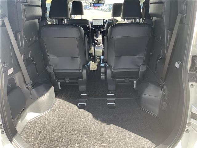 ヴォクシー ハイブリッドS-Z 純正ナビ 後席モニター フルセグTV Bluetooth接続 トヨタセーフティーセンス 4WD BSM HUD 全方位カメラ 追従クルコン 両側パワスラ 電動P・オートブレーキホールド LEDライト(30枚目)