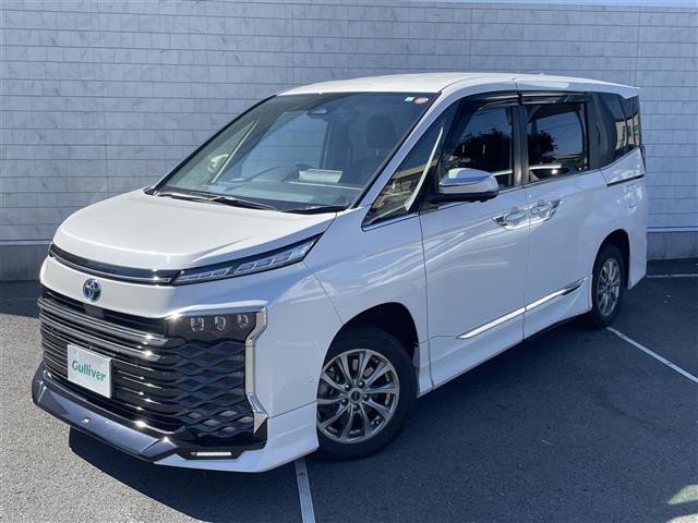 ヴォクシー ハイブリッドS-Z 純正ナビ 後席モニター フルセグTV Bluetooth接続 トヨタセーフティーセンス 4WD BSM HUD 全方位カメラ 追従クルコン 両側パワスラ 電動P・オートブレーキホールド LEDライト(41枚目)