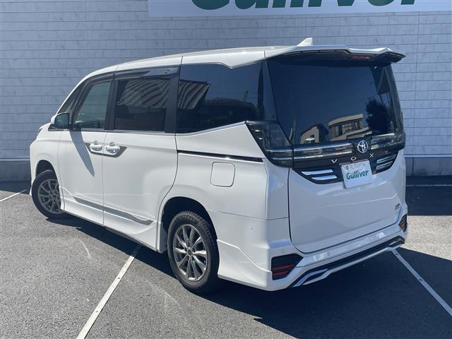 ヴォクシー ハイブリッドS-Z 純正ナビ 後席モニター フルセグTV Bluetooth接続 トヨタセーフティーセンス 4WD BSM HUD 全方位カメラ 追従クルコン 両側パワスラ 電動P・オートブレーキホールド LEDライト(43枚目)