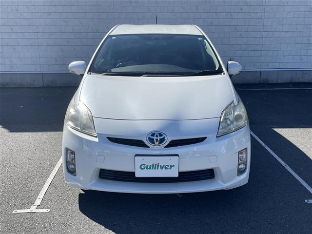 プリウス S ワンオーナー 純正ナビ フルセグTV Bluetooth接続 DVD再生 プッシュスタート スマートキー スペアキー Bカメラ ETC ドラレコ 社外HIDオートライト ステアリングスイッチ(34枚目)