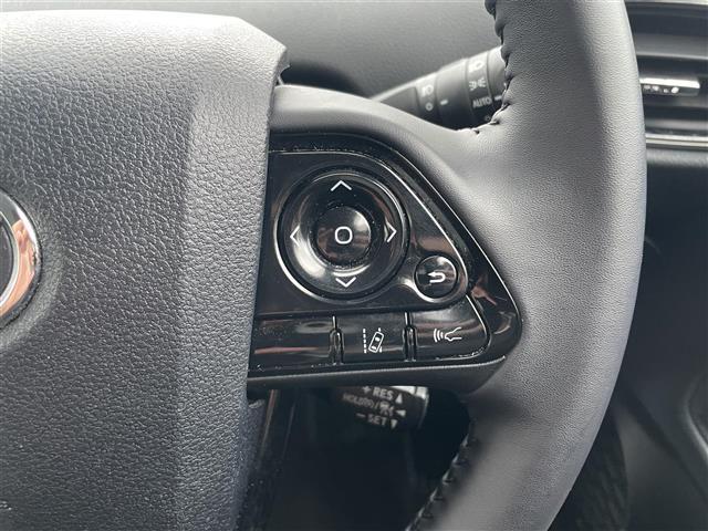 プリウス A 純正ナビ フルセグTV Bluetooth接続 DVD再生 パークアシスト HUD 追従クルコン プッシュスタート スマートキー スペアキー D席パワーシート LEDオートライト オートハイビーム(6枚目)