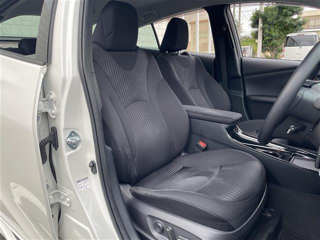 プリウス A 純正ナビ フルセグTV Bluetooth接続 DVD再生 パークアシスト HUD 追従クルコン プッシュスタート スマートキー スペアキー D席パワーシート LEDオートライト オートハイビーム(25枚目)