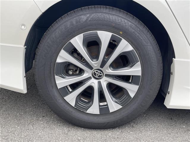 プリウス A 純正ナビ フルセグTV Bluetooth接続 DVD再生 パークアシスト HUD 追従クルコン プッシュスタート スマートキー スペアキー D席パワーシート LEDオートライト オートハイビーム(33枚目)