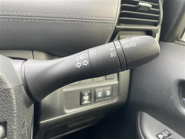 セレナ e-パワー ハイウェイスターV 純正10インチナビ フルセグTV Bluetooth接続 DVD再生 プロパイロット アラウンドビューモニター BSM エマージェンシーブレーキ 両側パワスラ 電動P・オートブレーキホールド LED(8枚目)