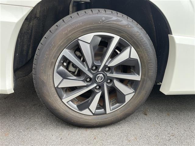 セレナ e-パワー ハイウェイスターV 純正10インチナビ フルセグTV Bluetooth接続 DVD再生 プロパイロット アラウンドビューモニター BSM エマージェンシーブレーキ 両側パワスラ 電動P・オートブレーキホールド LED(33枚目)