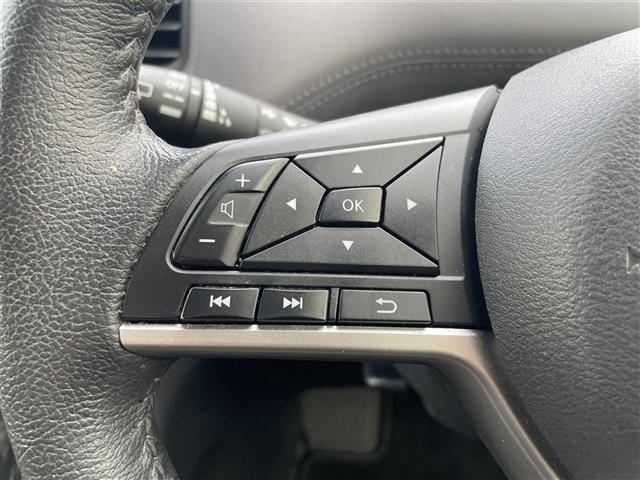 セレナ e-パワー ハイウェイスターV 純正10インチナビ フルセグTV Bluetooth接続 DVD再生 プロパイロット BSM スマートルームミラー パークアシスト エマージェンシーブレーキ アラウンドビューモニター 両側パワスラ(5枚目)