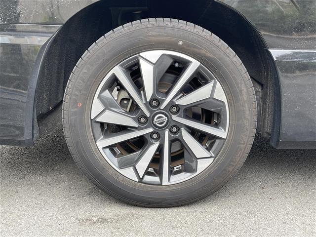 セレナ e-パワー ハイウェイスターV 純正10インチナビ フルセグTV Bluetooth接続 DVD再生 プロパイロット BSM スマートルームミラー パークアシスト エマージェンシーブレーキ アラウンドビューモニター 両側パワスラ(33枚目)