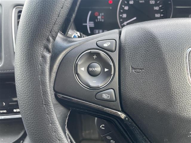 ヴェゼル ハイブリッドＺ・ホンダセンシング　純正ナビ　フルセグＴＶ　Ｂｌｕｅｔｏｏｔｈ接続　ＤＶＤ再生　ＵＳＢ入力端子　ホンダセンシング　Ｂカメラ　プッシュスタート　スマートキー　スペアキー　電動Ｐ・オートブレーキホールド　前席シートＨ（5枚目）