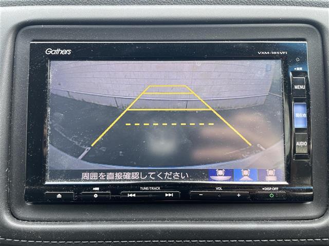 ヴェゼル ハイブリッドＺ・ホンダセンシング　純正ナビ　フルセグＴＶ　Ｂｌｕｅｔｏｏｔｈ接続　ＤＶＤ再生　ＵＳＢ入力端子　ホンダセンシング　Ｂカメラ　プッシュスタート　スマートキー　スペアキー　電動Ｐ・オートブレーキホールド　前席シートＨ（16枚目）