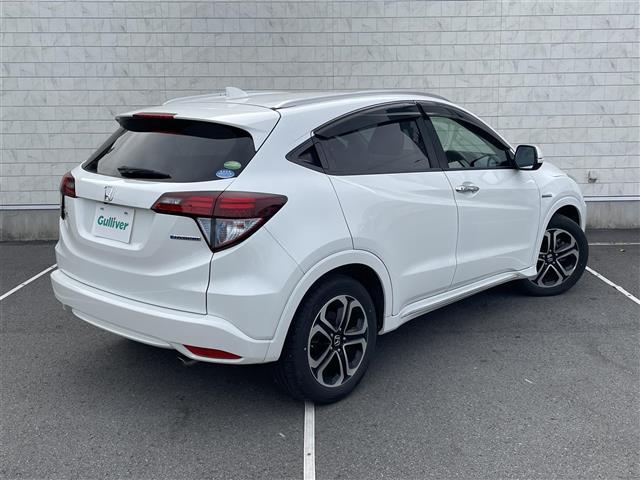 ヴェゼル ハイブリッドＺ・ホンダセンシング　純正ナビ　フルセグＴＶ　Ｂｌｕｅｔｏｏｔｈ接続　ＤＶＤ再生　ＵＳＢ入力端子　ホンダセンシング　Ｂカメラ　プッシュスタート　スマートキー　スペアキー　電動Ｐ・オートブレーキホールド　前席シートＨ（37枚目）