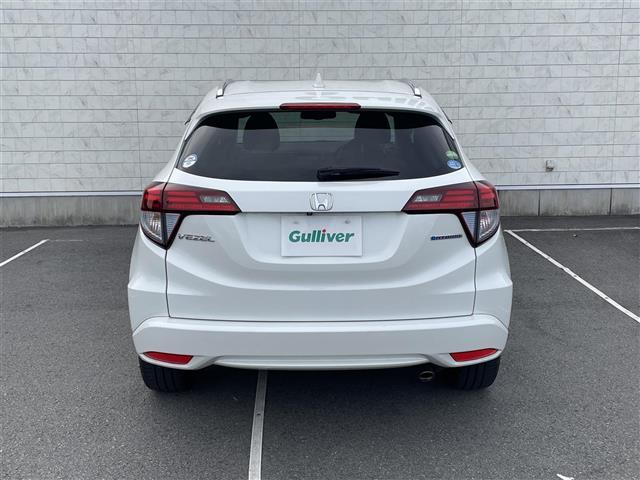 ヴェゼル ハイブリッドＺ・ホンダセンシング　純正ナビ　フルセグＴＶ　Ｂｌｕｅｔｏｏｔｈ接続　ＤＶＤ再生　ＵＳＢ入力端子　ホンダセンシング　Ｂカメラ　プッシュスタート　スマートキー　スペアキー　電動Ｐ・オートブレーキホールド　前席シートＨ（38枚目）