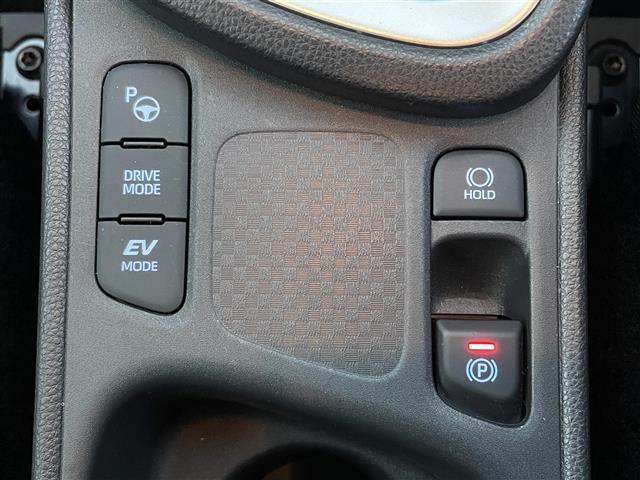 ヤリスクロス ハイブリッドG 純正ディスプレイナビ AppleCarPlay 360度カメラ バックカメラ プリクラッシュ レーダークルコン アドバンストパーク ブラインドスポットモニター コーナーセンサー オートブレーキホールド(19枚目)