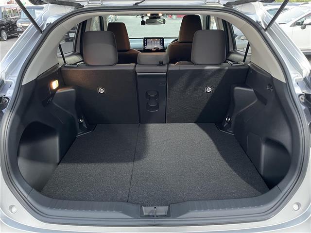 ヤリスクロス ハイブリッドG 純正ディスプレイナビ AppleCarPlay 360度カメラ バックカメラ プリクラッシュ レーダークルコン アドバンストパーク ブラインドスポットモニター コーナーセンサー オートブレーキホールド(28枚目)