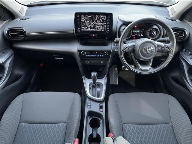 ヤリスクロス ハイブリッドG 純正ディスプレイナビ AppleCarPlay 360度カメラ バックカメラ プリクラッシュ レーダークルコン アドバンストパーク ブラインドスポットモニター コーナーセンサー オートブレーキホールド(42枚目)