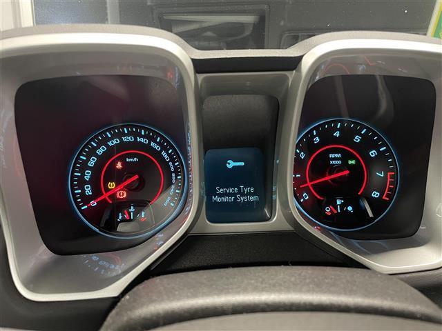 気になる車はすぐにお問い合わせください！画面右側の００６６から始まる無料ダイヤルからお問い合わせ下さい！専門スタッフがお車のご質問にお答えいたします！