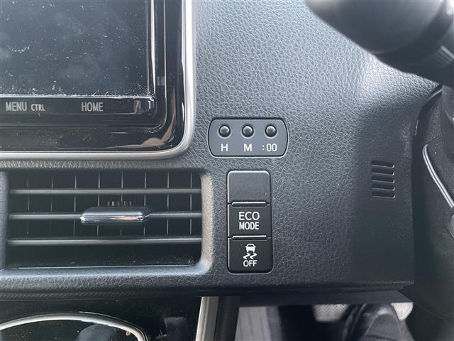 ヴォクシー ＺＳ　煌ＩＩＩ　純正９インチナビＴＶ・ＢＴ・トヨタセーフティセンス・両側パワスラ・クルコン・ハーフレザー・ＬＥＤオートライト・オートハイビーム・スマートキー（21枚目）