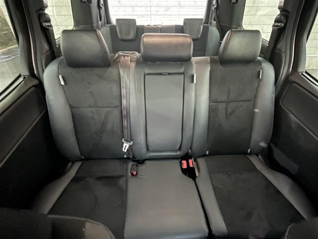 ヴォクシー ＺＳ　煌ＩＩＩ　純正９インチナビＴＶ・ＢＴ・トヨタセーフティセンス・両側パワスラ・クルコン・ハーフレザー・ＬＥＤオートライト・オートハイビーム・スマートキー（29枚目）