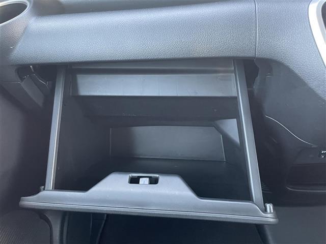 N-BOXカスタム G・ターボLパッケージ 社外ナビ フルセグTV Bluetooth接続 CTBA 両側パワスラ クルコン Bカメラ プッシュスタート スマートキー ベンチシート ハーフレザーシート HIDオートライト ビルトインETC(16枚目)