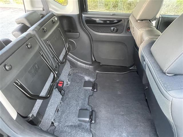 N-BOXカスタム G・ターボLパッケージ 社外ナビ フルセグTV Bluetooth接続 CTBA 両側パワスラ クルコン Bカメラ プッシュスタート スマートキー ベンチシート ハーフレザーシート HIDオートライト ビルトインETC(19枚目)