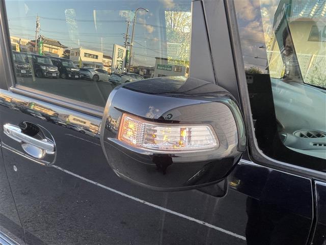 N-BOXカスタム G・ターボLパッケージ 社外ナビ フルセグTV Bluetooth接続 CTBA 両側パワスラ クルコン Bカメラ プッシュスタート スマートキー ベンチシート ハーフレザーシート HIDオートライト ビルトインETC(22枚目)