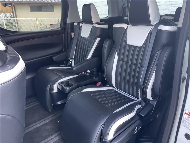 アルファード ２．５Ｓ　Ａパッケージ　ワンオーナー　純正ナビ　フルセグＴＶ　Ｂｌｕｅｔｏｏｔｈ接続　ＤＶＤ再生　クルコン　両側パワスラ　電動Ｐ・オートブレーキホールド　プッシュスタート　スマートキー　スペアキー　ＬＥＤオートライト（23枚目）