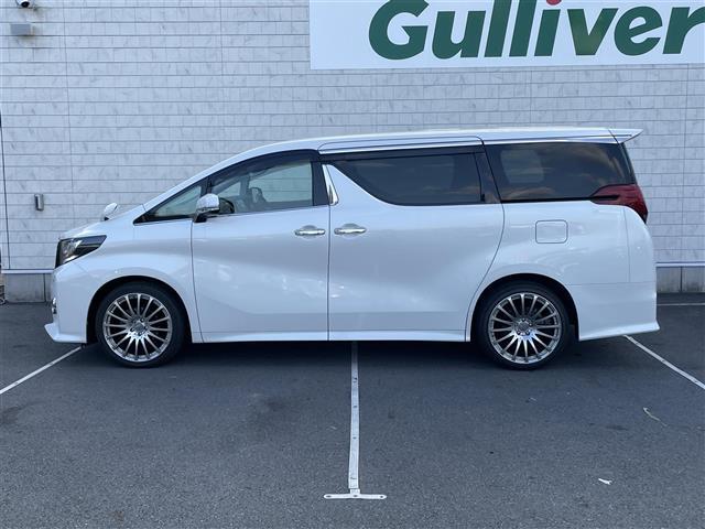 アルファード ２．５Ｓ　Ａパッケージ　ワンオーナー　純正ナビ　フルセグＴＶ　Ｂｌｕｅｔｏｏｔｈ接続　ＤＶＤ再生　クルコン　両側パワスラ　電動Ｐ・オートブレーキホールド　プッシュスタート　スマートキー　スペアキー　ＬＥＤオートライト（40枚目）