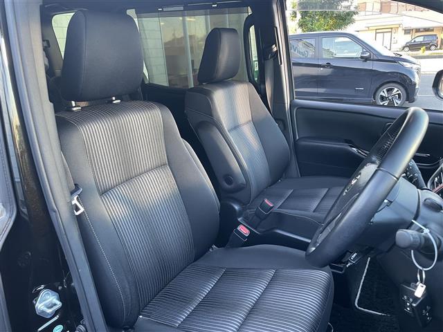 ヴォクシー ZS 煌 ワンオーナー 純正ナビ フルセグTV Bluetooth接続 DVD再生 両側パワスラ クルコン プリクラッシュセーフティー Bカメラ プッシュスタート スマートキー スペアキー LEDオートライト(21枚目)