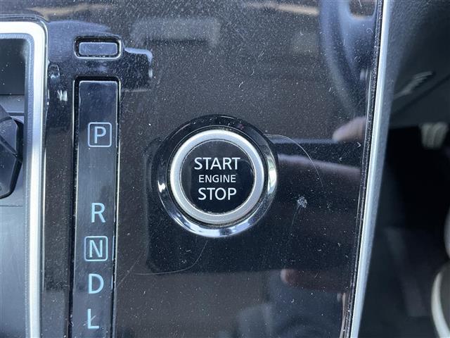 セレナ Ｘ　Ｖ　ワンオーナー　純正１０インチナビ　フルセグＴＶ　Ｂｌｕｅｔｏｏｔｈ接続　ＤＶＤ再生　クルコン　ＢＳＭ　エマージェンシーブレーキ　アラウンドビューモニター　両側パワスラ　ＬＥＤオートライト（14枚目）