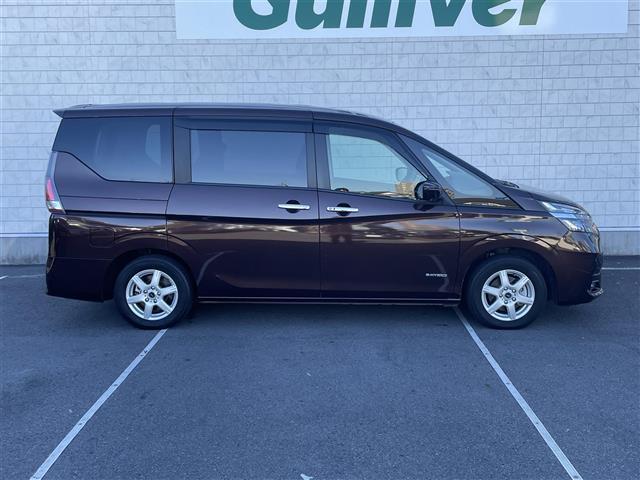 セレナ Ｘ　Ｖ　ワンオーナー　純正１０インチナビ　フルセグＴＶ　Ｂｌｕｅｔｏｏｔｈ接続　ＤＶＤ再生　クルコン　ＢＳＭ　エマージェンシーブレーキ　アラウンドビューモニター　両側パワスラ　ＬＥＤオートライト（36枚目）