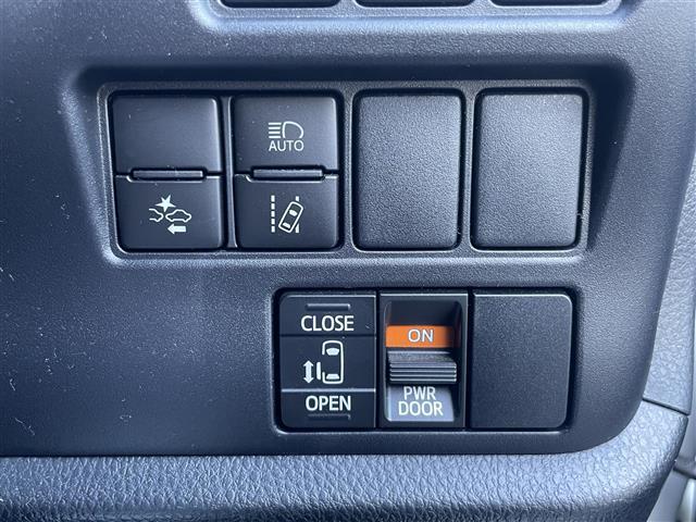 ヴォクシー Ｘ　社外ナビ　ＴＶ　Ｂｌｕｅｔｏｏｔｈ接続　ＤＶＤ再生　クルコン　片側パワスラ　トヨタセーフティーセンス　プリクラッシュセーフティー　Ｂカメラ　ＥＴＣ　ドラレコ　ＬＥＤオートライト・オートハイビーム（8枚目）