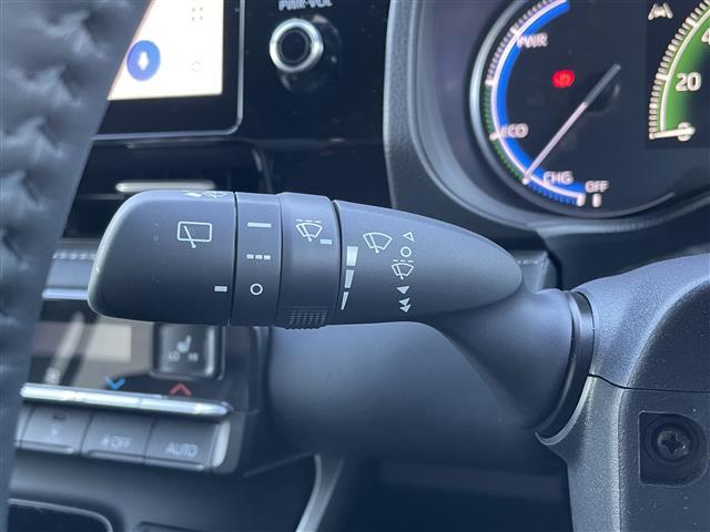 ノア ハイブリッドS-Z 純正ナビTV トヨタセーフティセンス Bカメラ レーダークルーズコントロール 両側パワースライドドア 電動パーキングブレーキ オートホールド ハーフレザーシート 前席シートヒーター ETC2.0(7枚目)