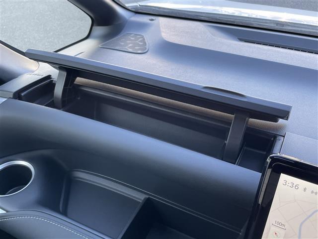 ノア ハイブリッドS-Z 純正ナビTV トヨタセーフティセンス Bカメラ レーダークルーズコントロール 両側パワースライドドア 電動パーキングブレーキ オートホールド ハーフレザーシート 前席シートヒーター ETC2.0(20枚目)