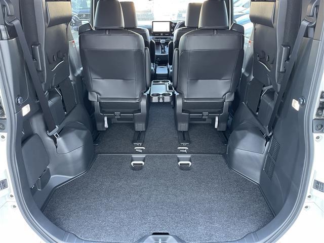 ノア ハイブリッドS-Z 純正ナビTV トヨタセーフティセンス Bカメラ レーダークルーズコントロール 両側パワースライドドア 電動パーキングブレーキ オートホールド ハーフレザーシート 前席シートヒーター ETC2.0(30枚目)