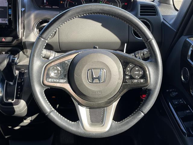 Ｎ－ＢＯＸカスタム Ｇ・Ｌターボホンダセンシング　純正ナビＴＶ　バックカメラ　両側パワスラ（4枚目）