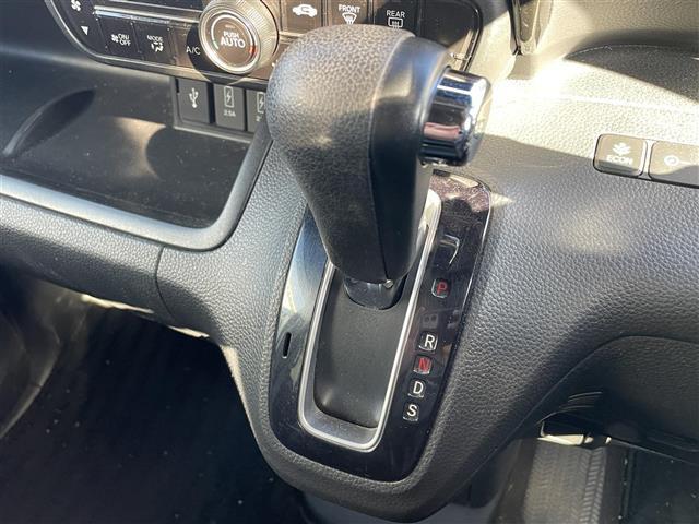 Ｎ－ＢＯＸカスタム Ｇ・Ｌターボホンダセンシング　純正ナビＴＶ　バックカメラ　両側パワスラ（19枚目）